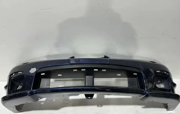 Subaru Impreza III Front bumper