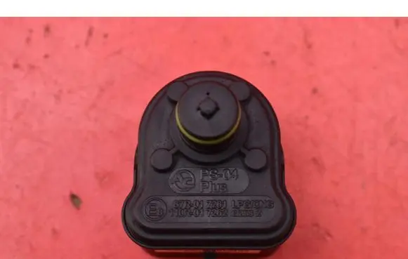 Ford Focus Sensor 67R-017261