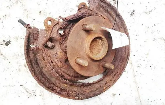 Toyota Corolla E120 E130 Rear wheel hub