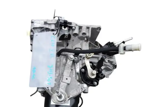Renault Clio IV Manual 5 speed gearbox JH3367