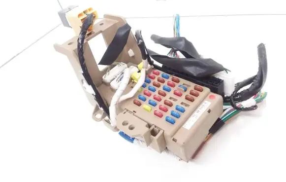Subaru Impreza IV Fuse box set 82201FJ210 1567002960