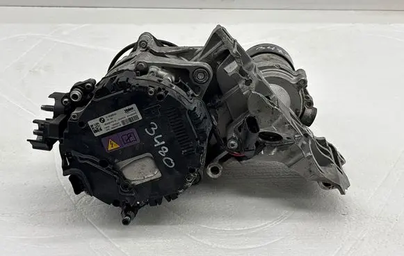 BMW 5 G60 G61 Generator/alternator 7926530 2740553G IBSG6HP016