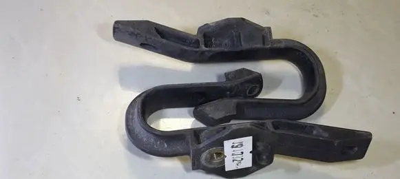 Opel Zafira A Radiator mount bracket 09202247