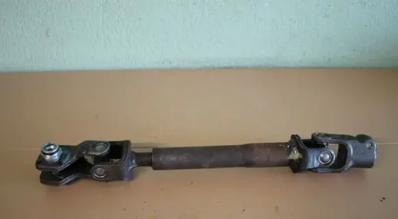 Nissan Qashqai Steering column universal joint