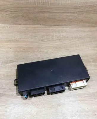 BMW 7 E32 Comfort/convenience module 8366229