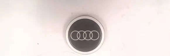 Audi A3 S3 8L Original wheel cap