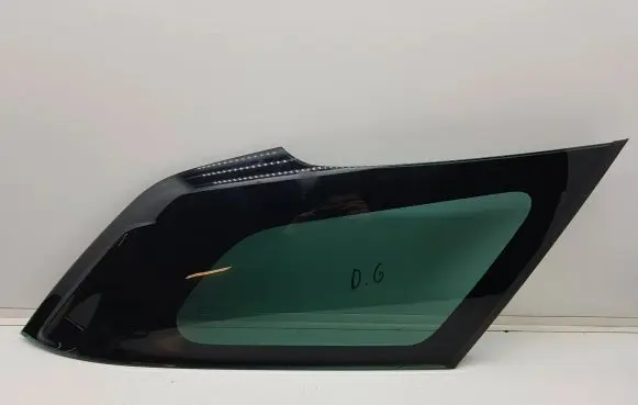 Citroen DS5 Rear side window 177606