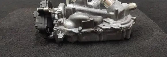 Volkswagen Golf VIII Water pump 05E121117E