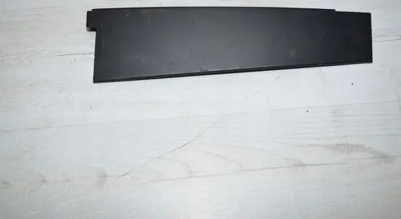 Fiat 500 Front door glass trim molding 