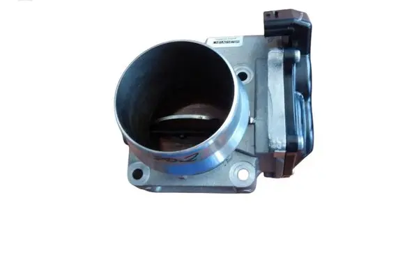 Renault Master III Throttle body valve 161A01670R 8201353976 161A00161R