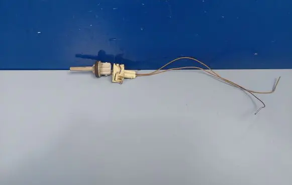 Volkswagen PASSAT B6 Interior temperature sensor 4A0820539