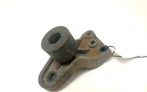 KIA Sportage Engine mounting bracket 218202Y600
