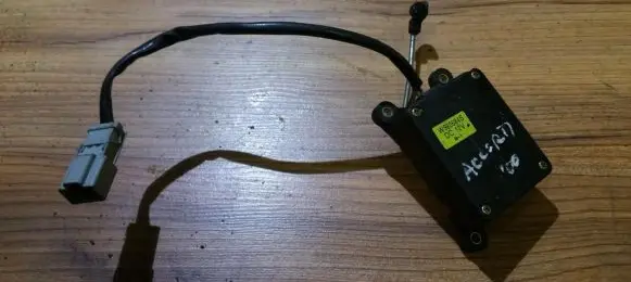 Honda Accord Air flap motor/actuator W960684S 2-i
