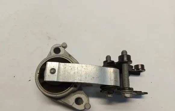 Opel Grandland X Engine mount vacuum valve 9803703099JLK01