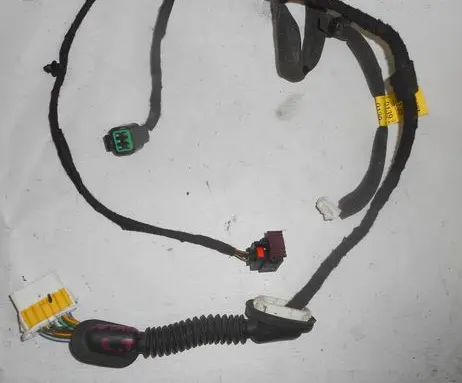 Opel Antara Rear door wiring loom 20980139