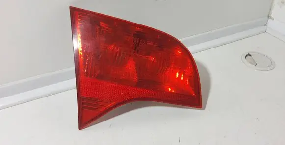 Audi A4 S4 B7 8E 8H Tailgate rear/tail lights 8E9945093 UL0749001