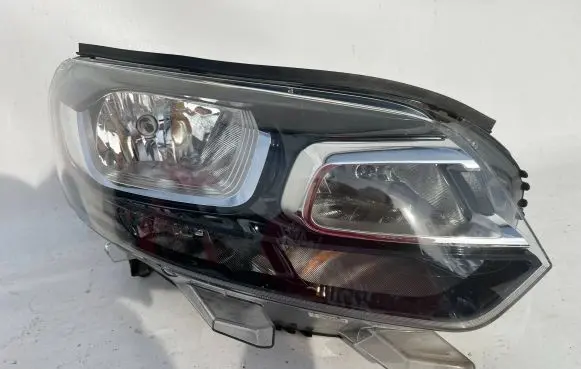 Citroen Jumpy Headlight/headlamp 9808567680 PS4026100