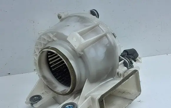 Toyota Prius (XW30) Hybrid/electric vehicle battery fan G923076010