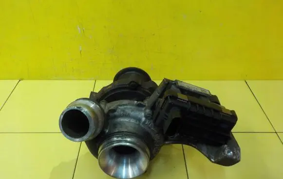 BMW X1 E84 Turbo 25820310FR N47D20C