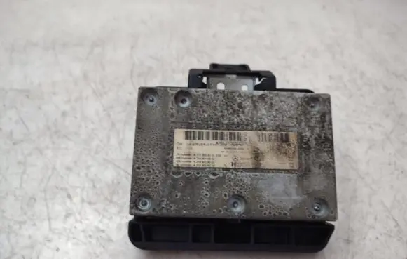Mercedes-Benz C W204 GPS navigation control unit/module A1729009302