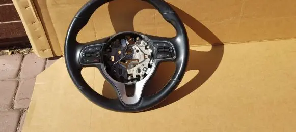 KIA Sportage Steering wheel
