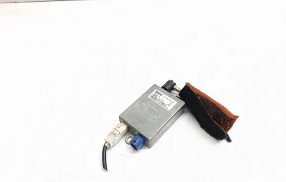 BMW 5 E60 E61 Aerial antenna amplifier 9123739