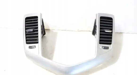 Chevrolet Cruze Dashboard air vent grill cover trim 
