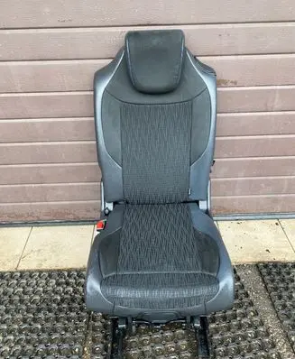 Citroen C4 Grand Picasso Rear seat 