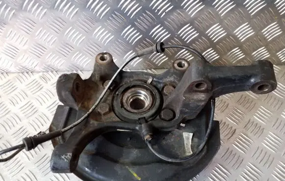 Infiniti FX Front wheel hub spindle knuckle