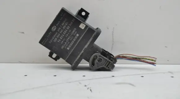 Citroen C4 I Picasso Light module LCM 9682408680