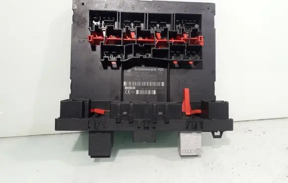 Volkswagen Touran I Comfort/convenience module 1K0937049K