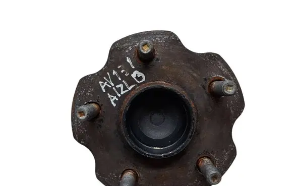 Toyota Avensis T270 Rear wheel hub 4245005080 4245005081 4245012110