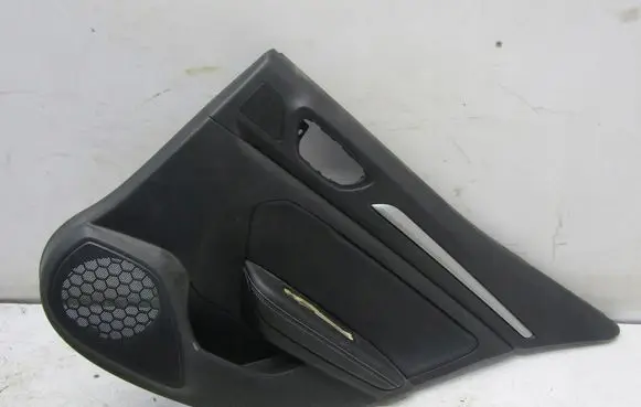 Renault Megane IV Rear door card panel trim 1111