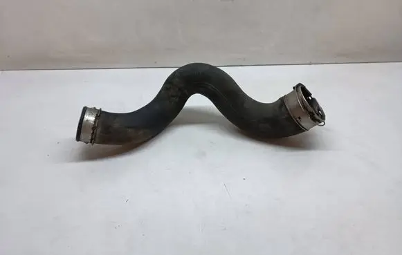 BMW 3 E90 E91 Intercooler hose/pipe 