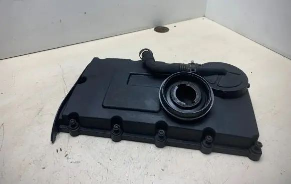 Volkswagen PASSAT B6 Rocker cam cover 