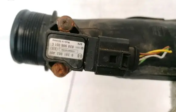 Audi A1 Air pressure sensor 0281002401 038906051C