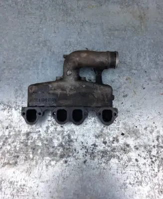 Audi A4 S4 B5 8D Intake manifold 028129713k