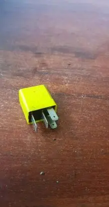 Opel Vectra B Light relay 24433728