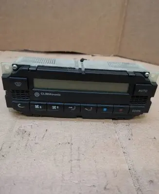 Volkswagen PASSAT B5.5 Climate control unit 3B1907044A 5HB00761702