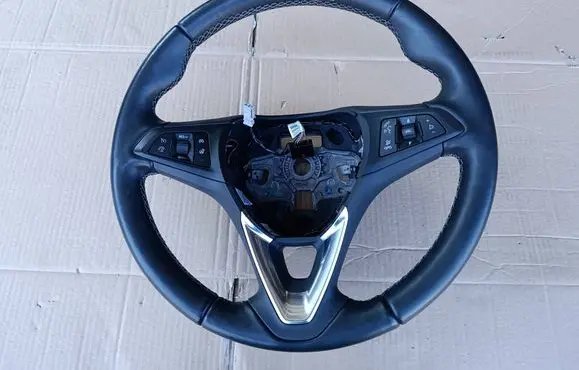Opel Karl Steering wheel 42644227
