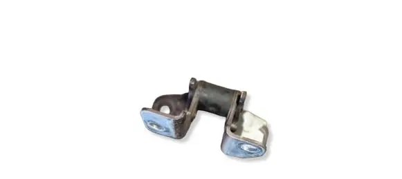 Chrysler Pacifica Front door lower hinge
