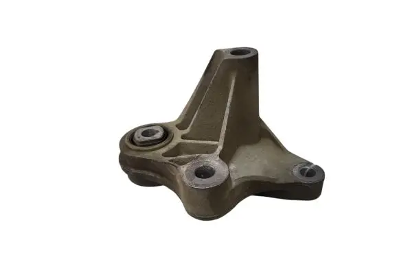 Ford Focus Engine mounting bracket CV616P093Y