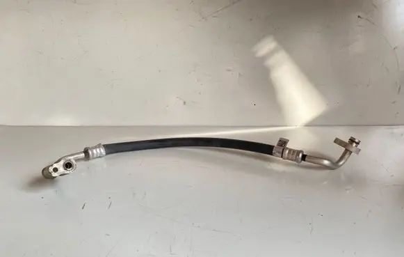 Land Rover Evoque II Air conditioning (A/C) pipe/hose K8D219N601AC