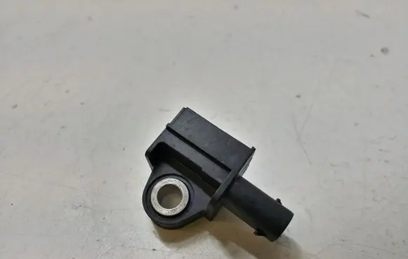 Chrysler Pacifica Airbag deployment crash/impact sensor 68245080AA