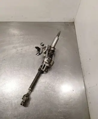 Steering wheel axle set