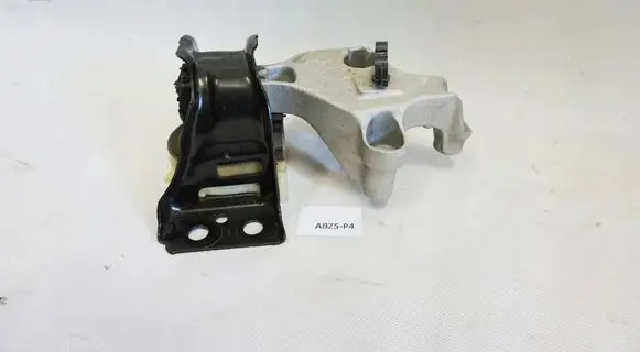 Renault Kangoo II Engine mount vacuum valve 112107673R