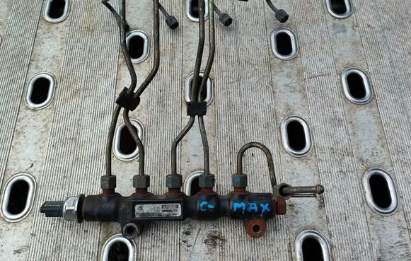 Ford Focus C-MAX Fuel main line pipe 9648580880