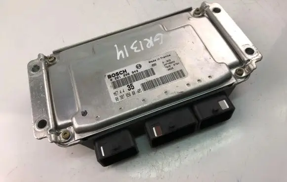 Peugeot 307 Engine control unit/module ECU 9638765680 0261206943