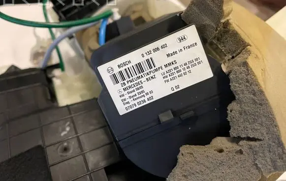 Mercedes-Benz S W221 Seat control module A2218001148