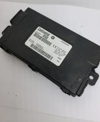 Dodge Challenger Keyless (KESSY) go control unit/module 68234228AB 40821703